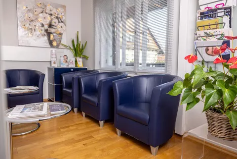 Praxisklinik für Schönheitschirurgie & Plastische Chirurgie in München, Dr. Barbara Kernt