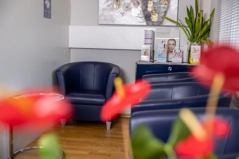 Praxisklinik für Schönheitschirurgie & Plastische Chirurgie in München, Dr. Barbara Kernt